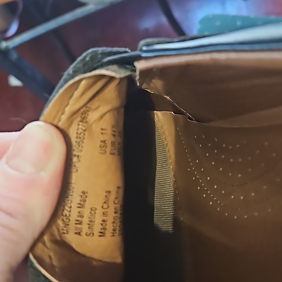 Men's dress shoes size 11 - Picture 5 of 5